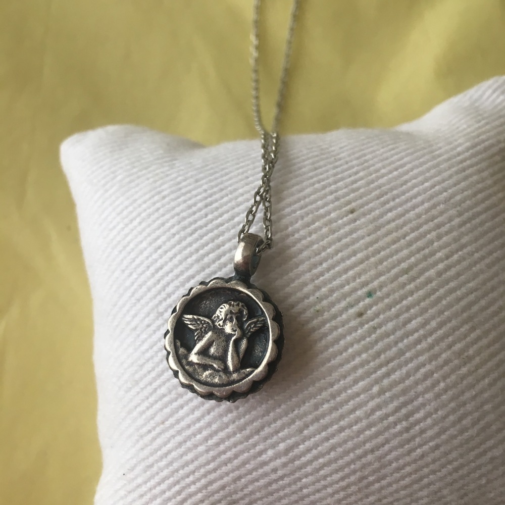 Necklace - Picture 3 of 4